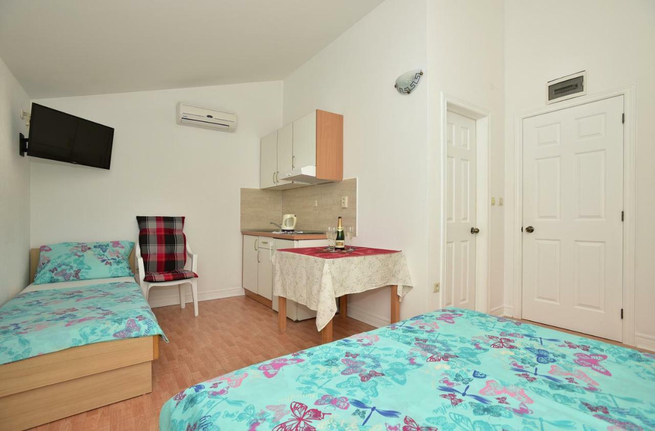 Studio Apartments Antonio マカルスカ エクステリア 写真