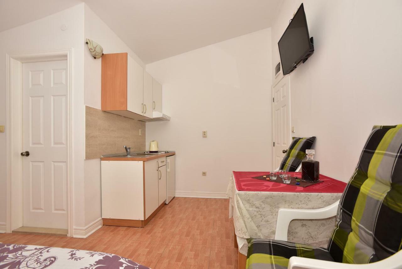 Studio Apartments Antonio マカルスカ エクステリア 写真