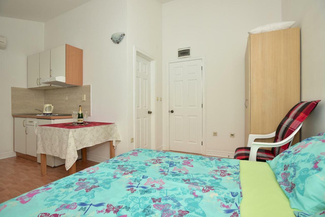 Studio Apartments Antonio マカルスカ エクステリア 写真