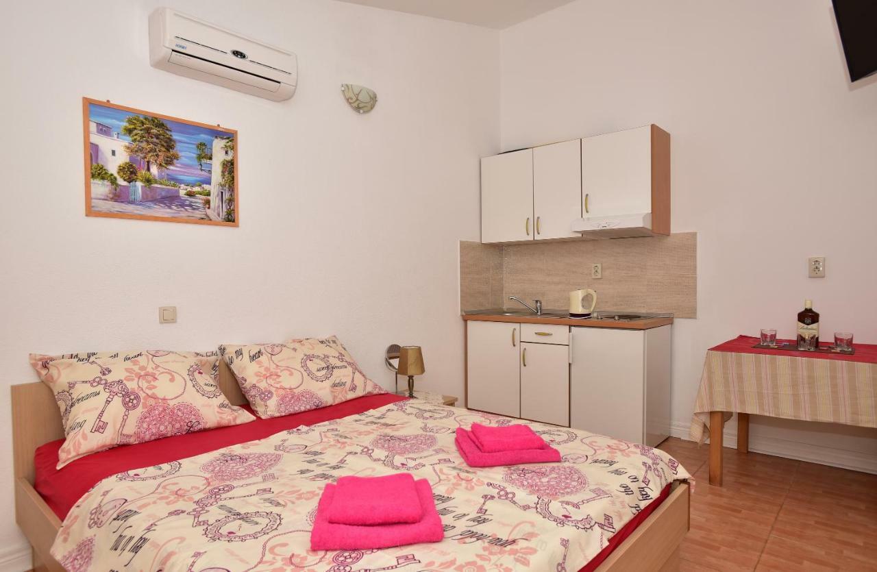 Studio Apartments Antonio マカルスカ エクステリア 写真