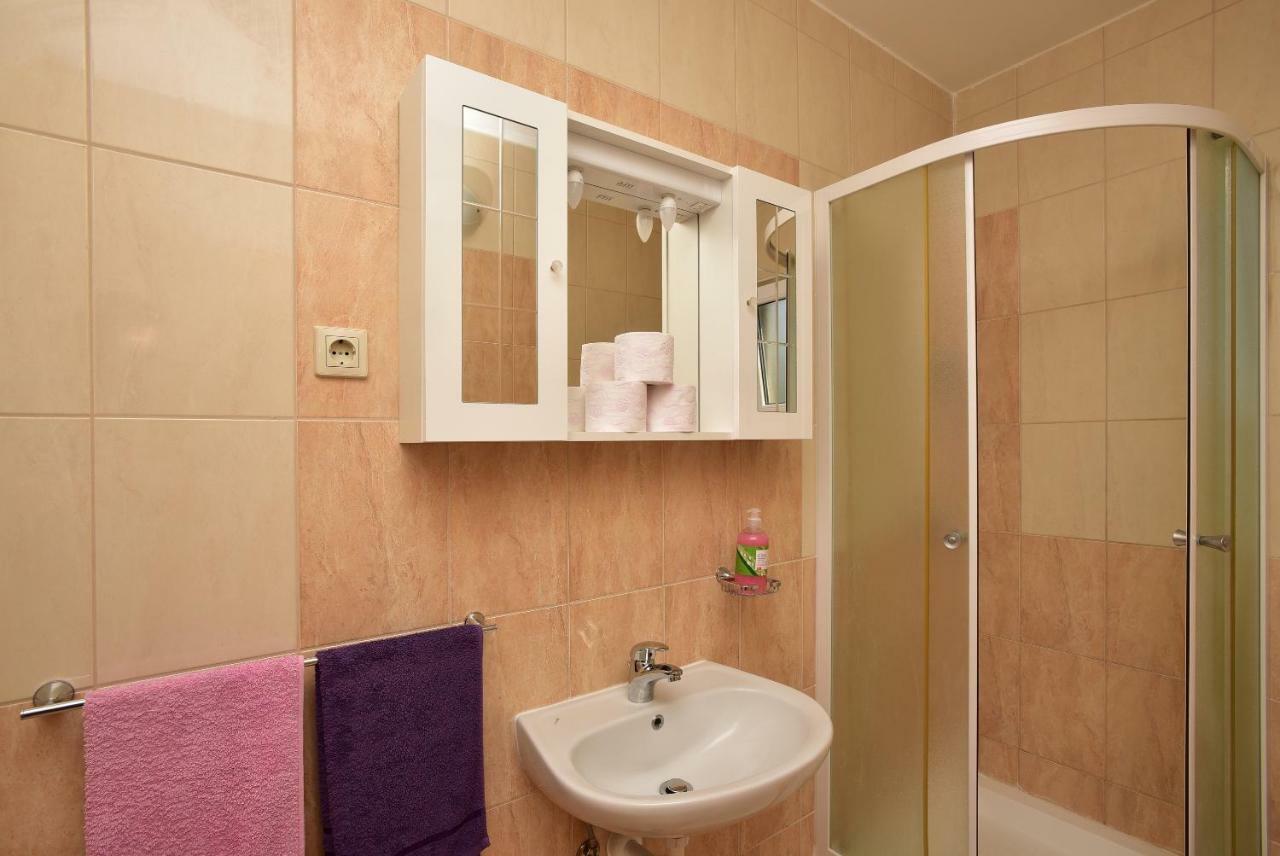 Studio Apartments Antonio マカルスカ エクステリア 写真